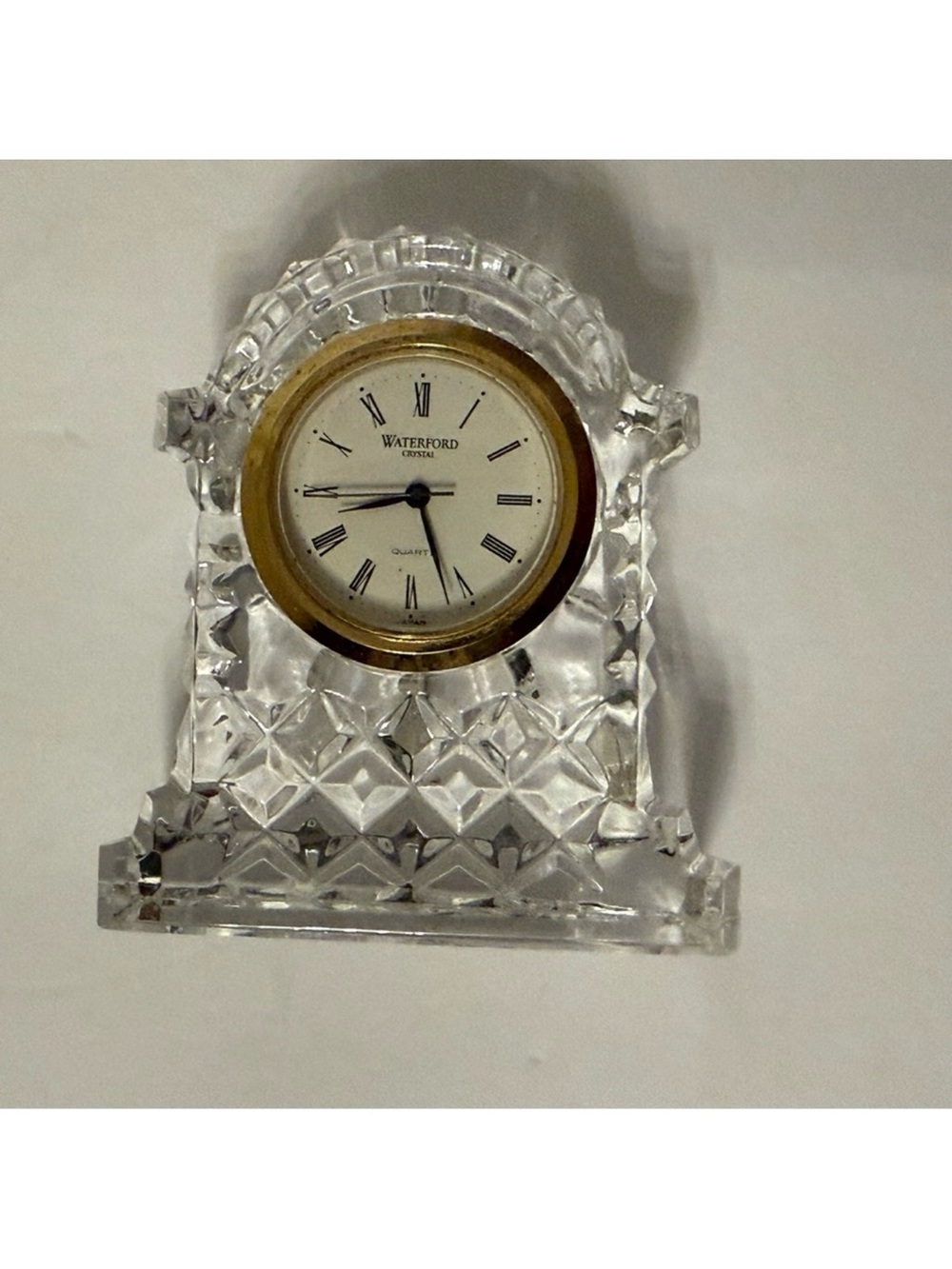 WATERFORD CRYSTAL IRELAND CLOCK MANTLE DESK SIGNED HOME DECOR ** needs battery
